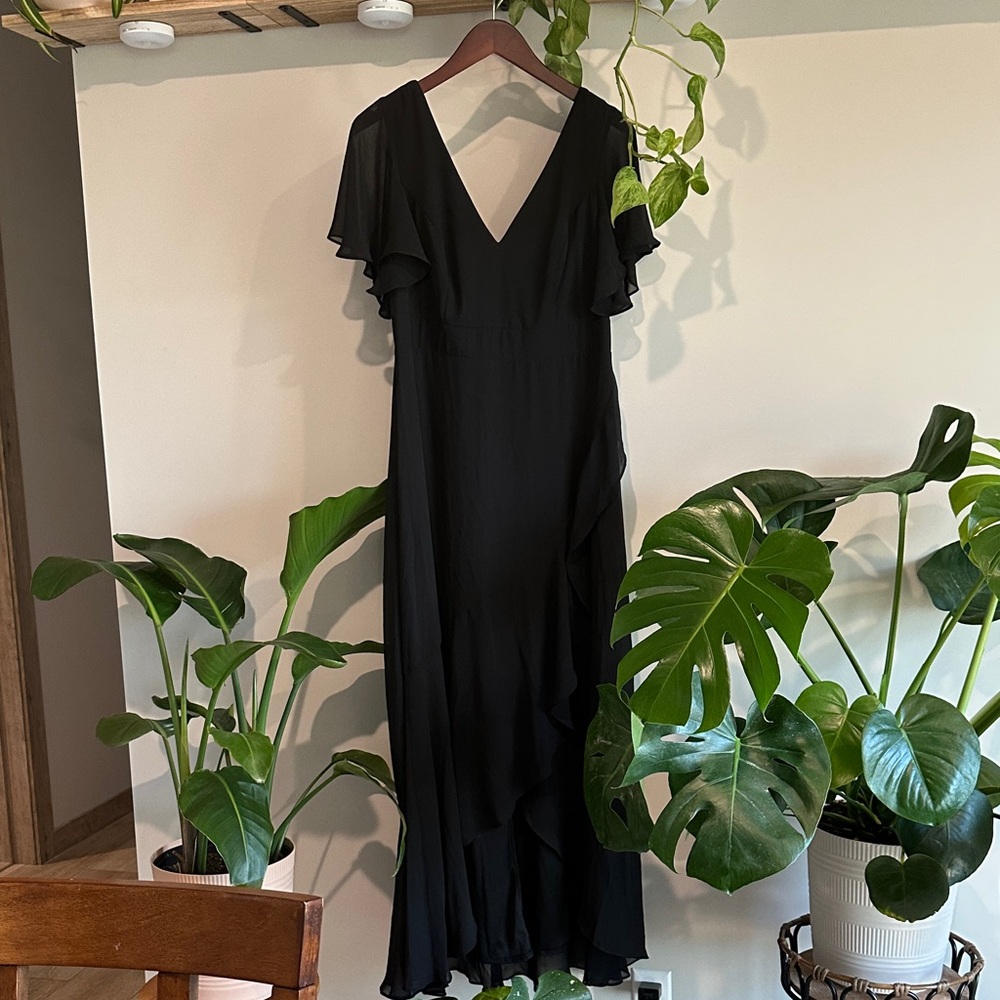 Elegant Black V-Neck Dress